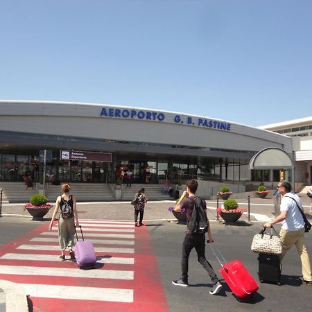 A Casa Di Marco Guesthouse - Apt Di Ciampino E Stazione Per Roma Marino Exterior foto